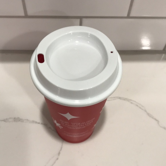 Starbucks Red Cup 2022 - Picture 4 of 6